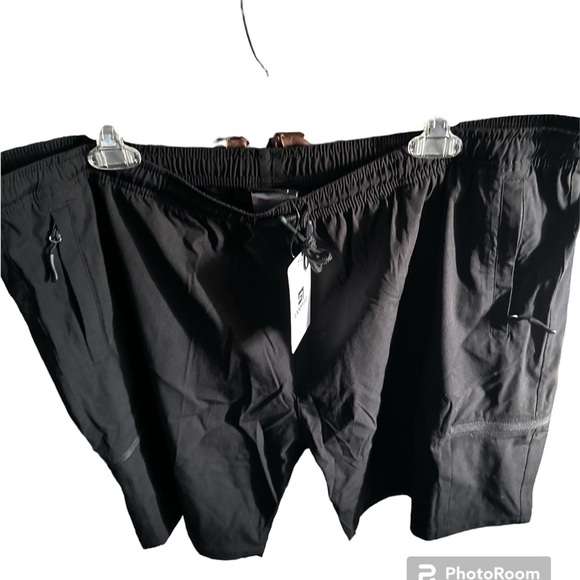 NWT LXNMGO black shorts with four pockets that zip and drawstring size xxxl - Picture 1 of 8